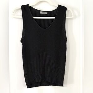 Women’s Black Ribbed V-Neck Tank Top